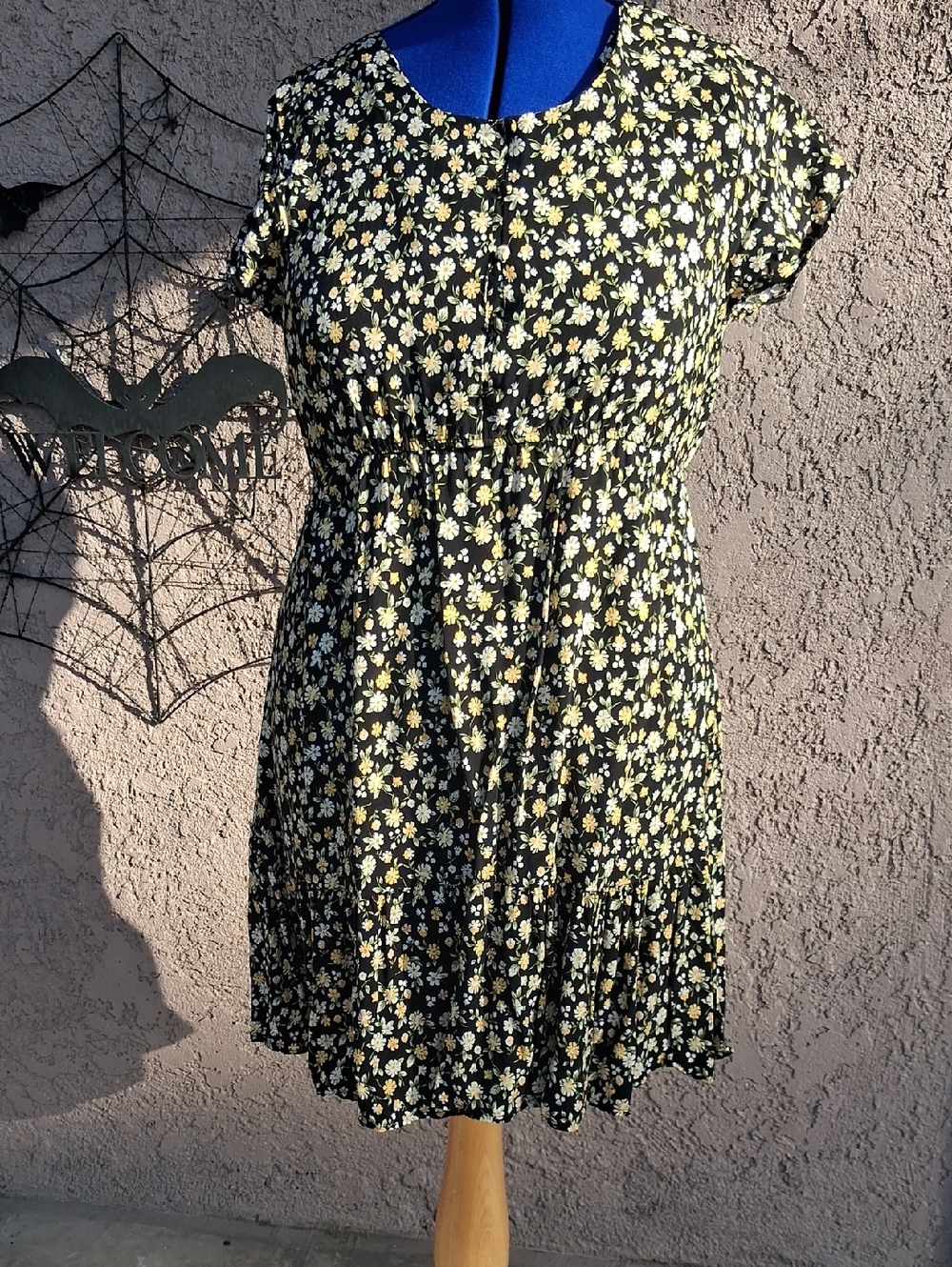 Passport Black Floral Dress with Yellow & White Daisies